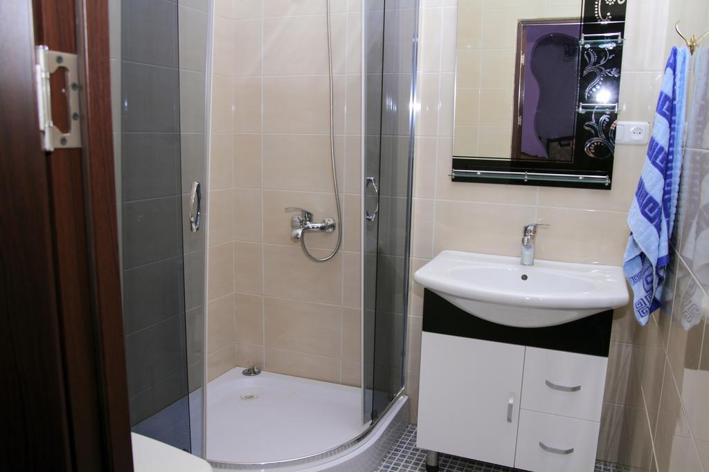 Inter Boutique Hotel Γιερεβάν Δωμάτιο φωτογραφία