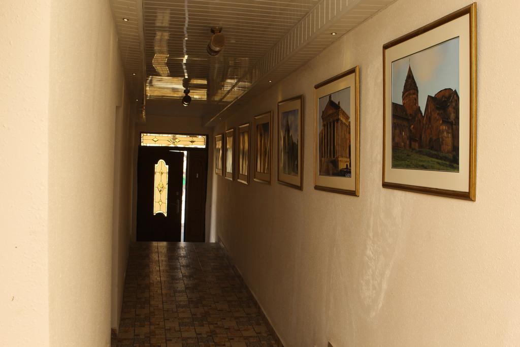 Inter Boutique Hotel Γιερεβάν Εξωτερικό φωτογραφία